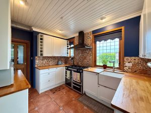 Photo 2- click for photo gallery